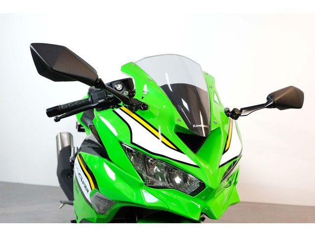 kawasaki - ninja-zx-4rr
