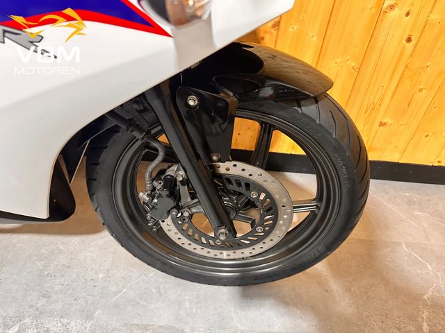 honda - cbr-125-r