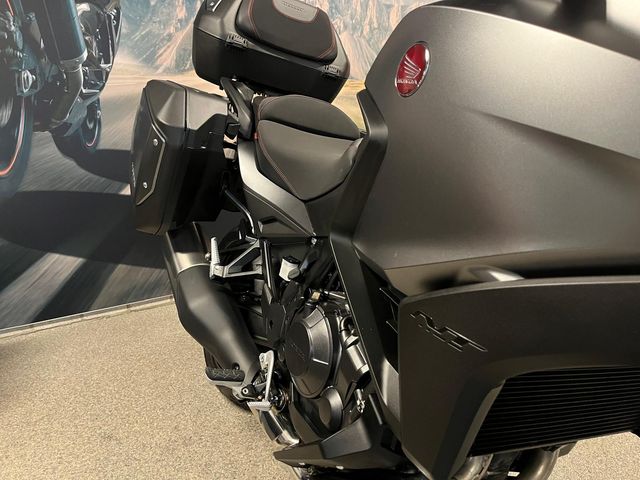 honda - nt-1100