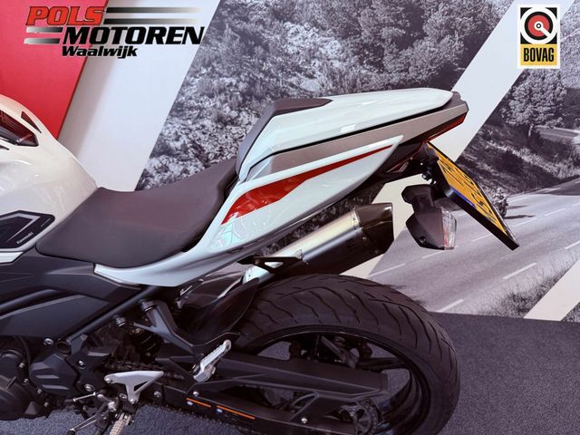 kawasaki - z400
