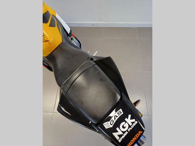 honda - cbr-1000-rr-fireblade