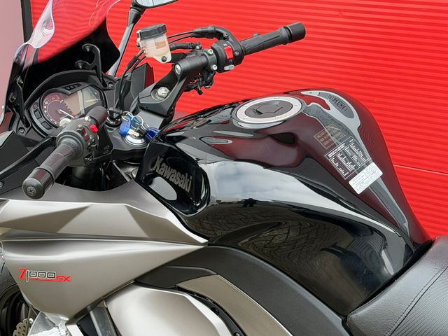 kawasaki - z-1000-sx-abs