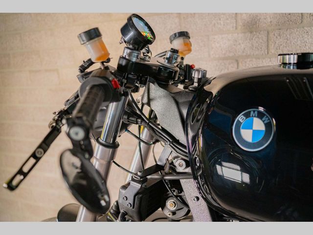 bmw - r-1100-s