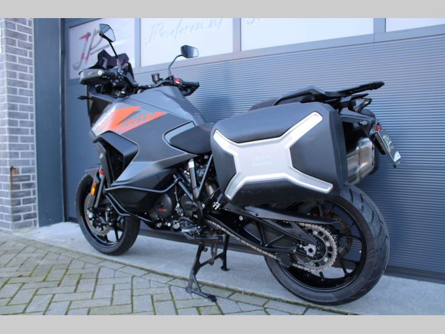 ktm - 1290-super-adventure-s
