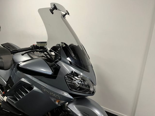 kawasaki - gtr-1400