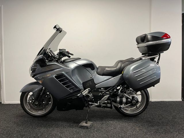 kawasaki - gtr-1400