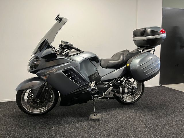 kawasaki - gtr-1400