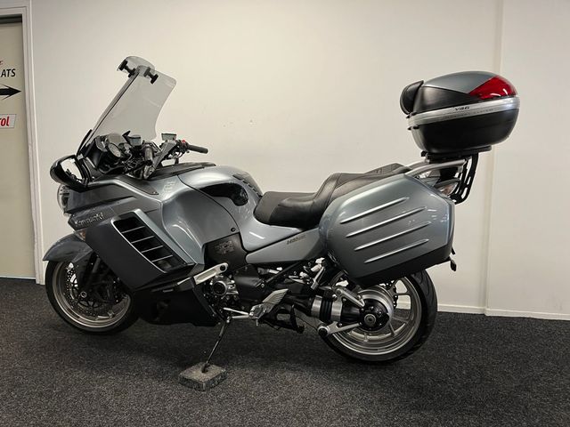 kawasaki - gtr-1400