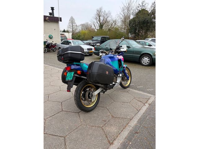 honda - xrv-750-africa-twin