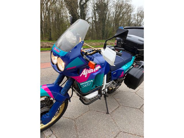 honda - xrv-750-africa-twin