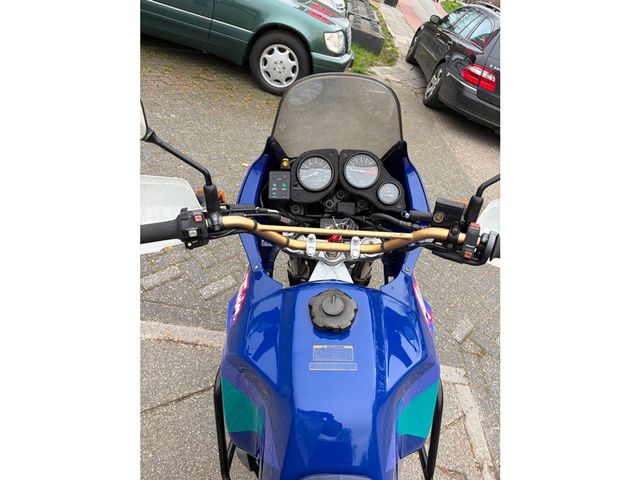 honda - xrv-750-africa-twin