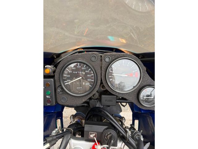 honda - xrv-750-africa-twin