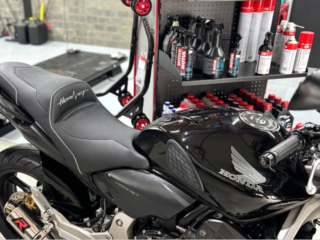 honda - cb-600-f-hornet-c-abs