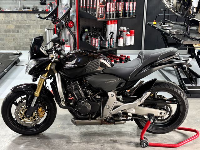 honda - cb-600-f-hornet-c-abs