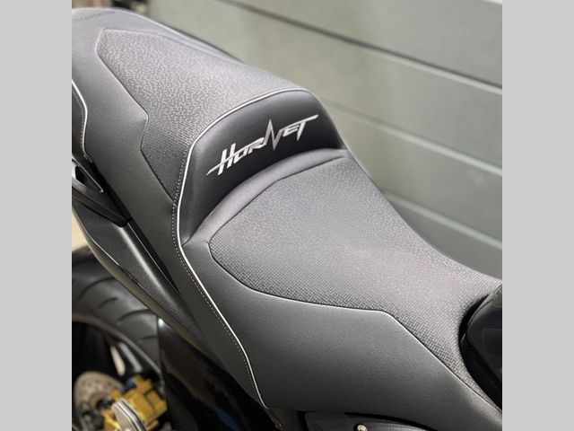 honda - cb-600-f-hornet-c-abs