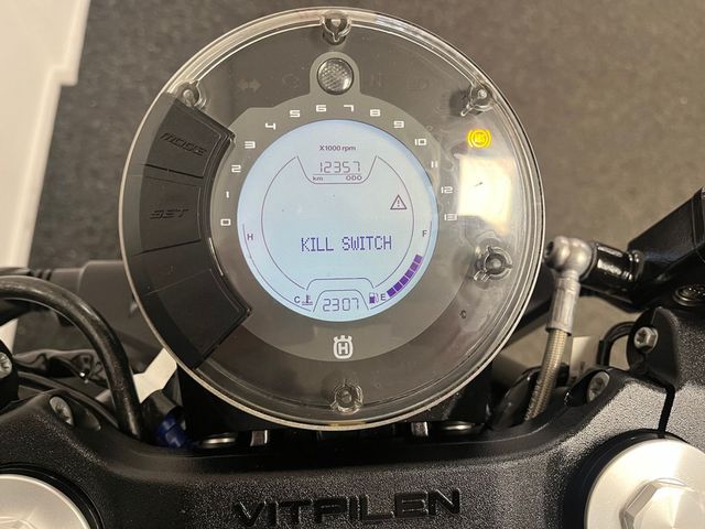 husqvarna - vitpilen-401