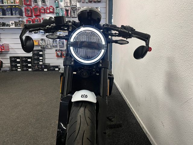 husqvarna - vitpilen-401