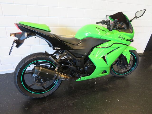 kawasaki - ninja-250-r