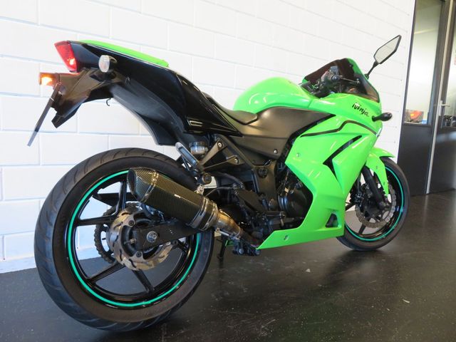kawasaki - ninja-250-r