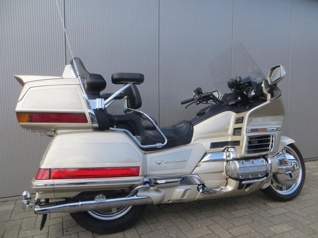 honda - gl-1500-se-goldwing