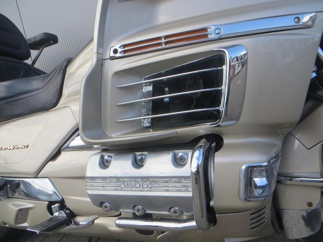 honda - gl-1500-se-goldwing