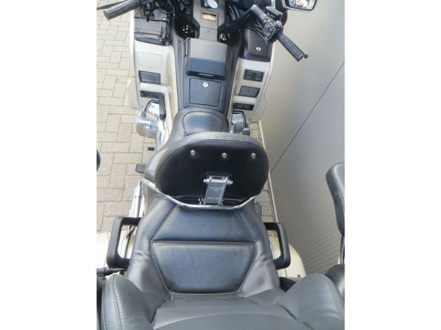 honda - gl-1500-se-goldwing