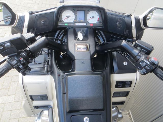 honda - gl-1500-se-goldwing