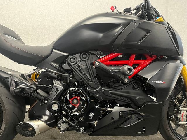 ducati - diavel-1260-s