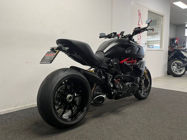 ducati - diavel-1260-s