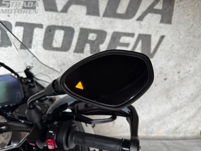 bmw - r-1300-gs-adventure-triple-black