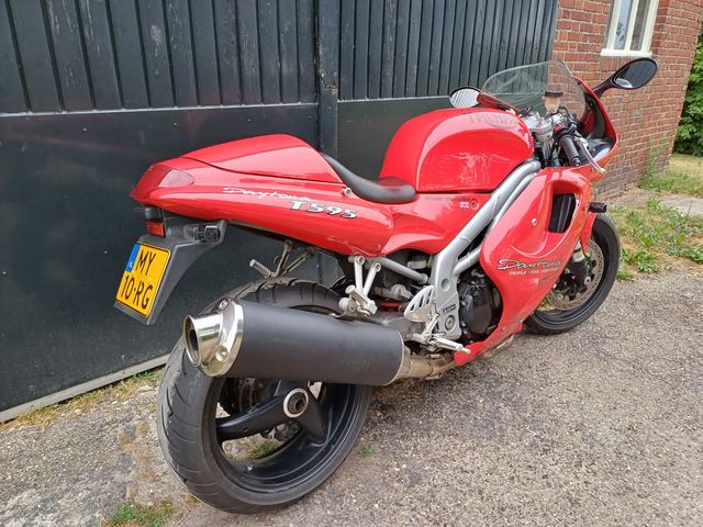 triumph - daytona-t--595