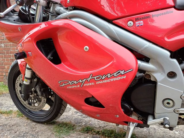 triumph - daytona-t--595