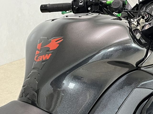 kawasaki - z-1000-sx-abs