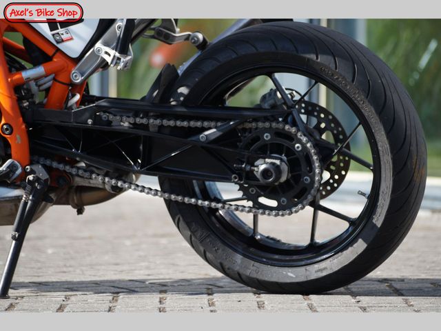 ktm - 690-duke