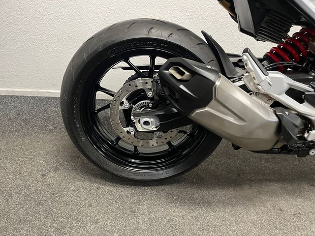 bmw - f-900-r