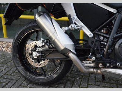 KTM 690 DUKE ABS – foto 4