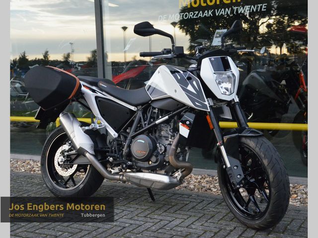 ktm - 690-duke-abs