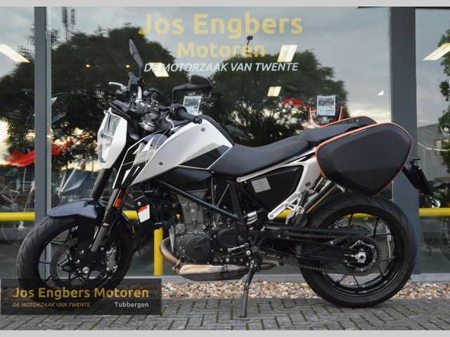 ktm - 690-duke-abs