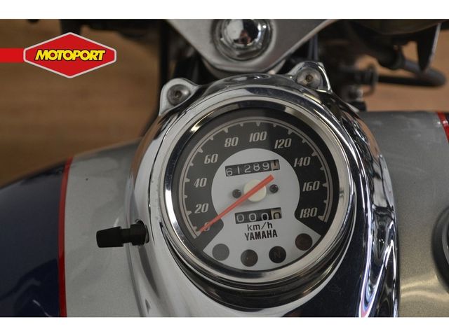 yamaha - xvs-650-dragstar