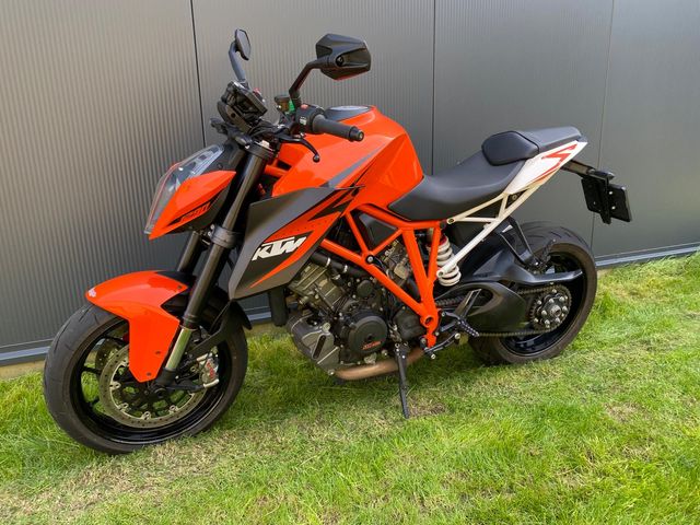 ktm - 1290-super-adventure-r