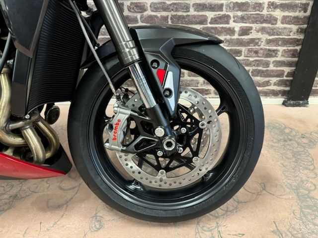 triumph - street-triple-rs