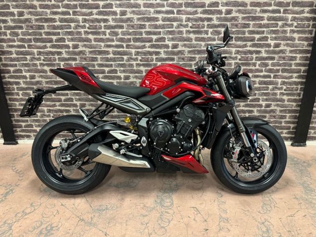 triumph - street-triple-rs