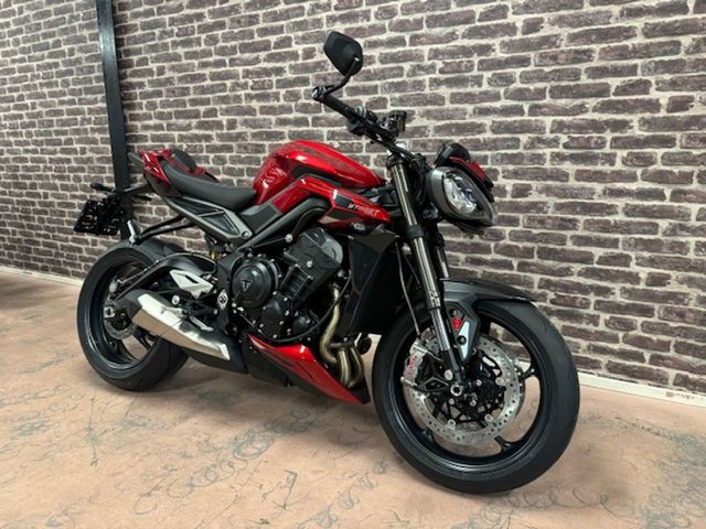 triumph - street-triple-rs