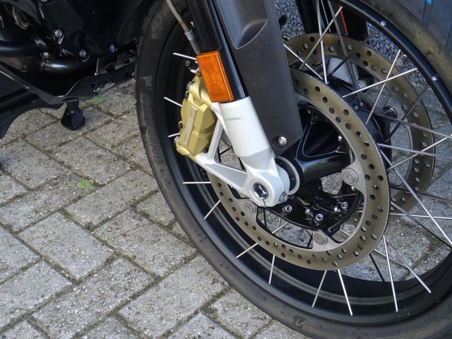 bmw - r-1250-gs-adventure