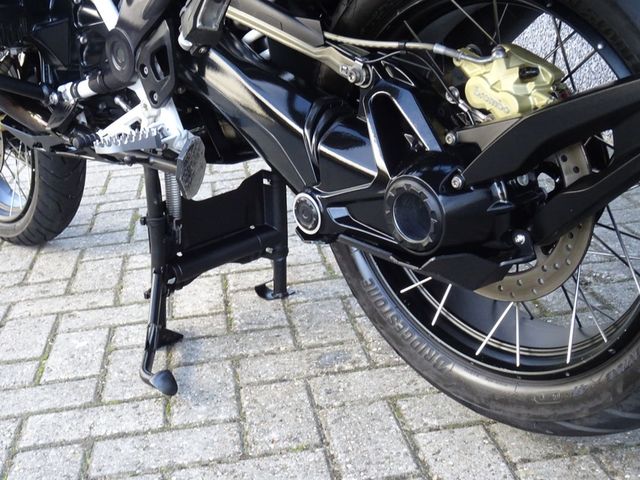 bmw - r-1250-gs-adventure