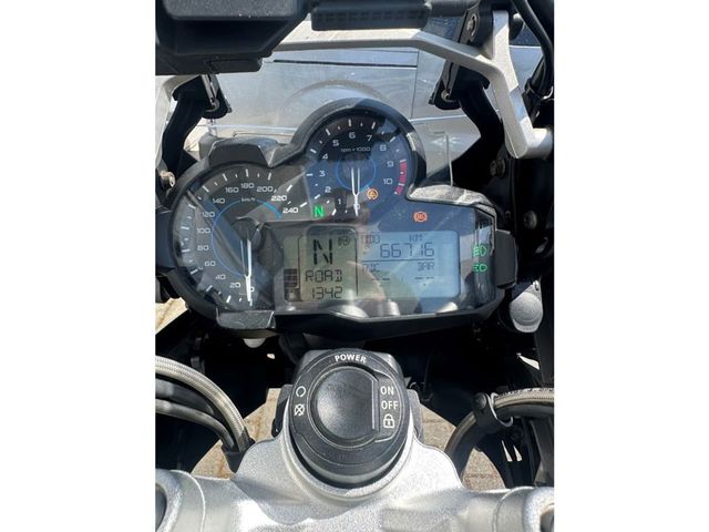 bmw - r-1200-gs-adventure