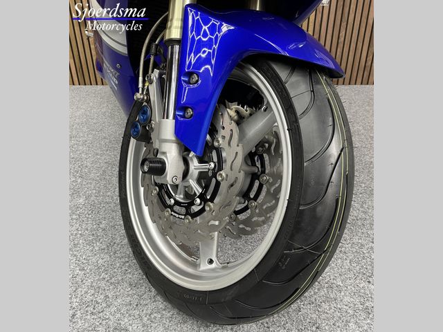 yamaha - yzf-r1