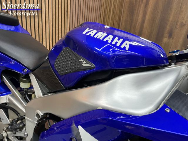yamaha - yzf-r1