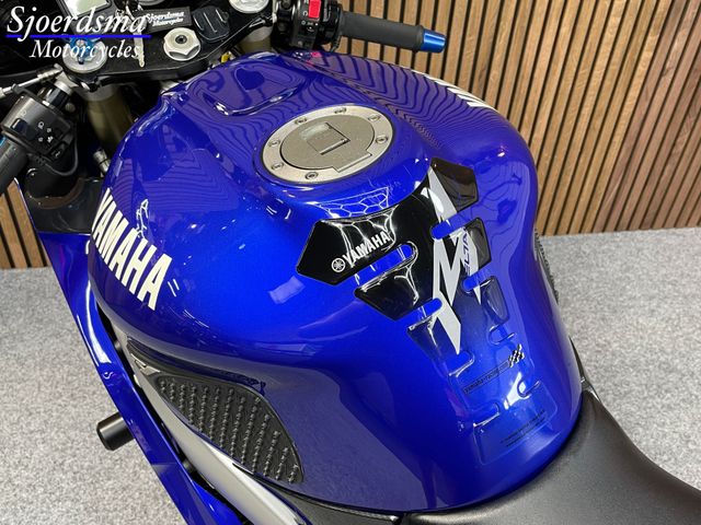 yamaha - yzf-r1