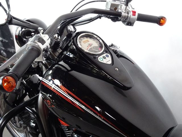 kawasaki - vn-900-custom
